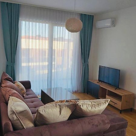Wow Apartman Becici Kültér fotó